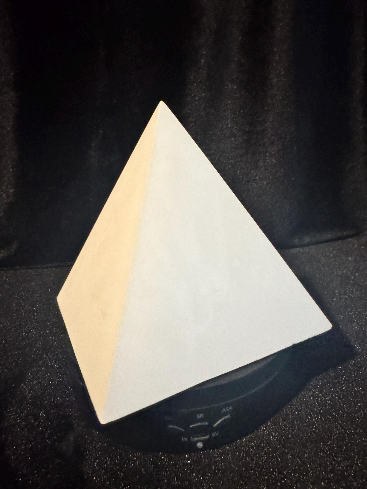 Plaster Pyramid Cast, Basic Geometric Shape, Studio Lighting Reference, Artist Model